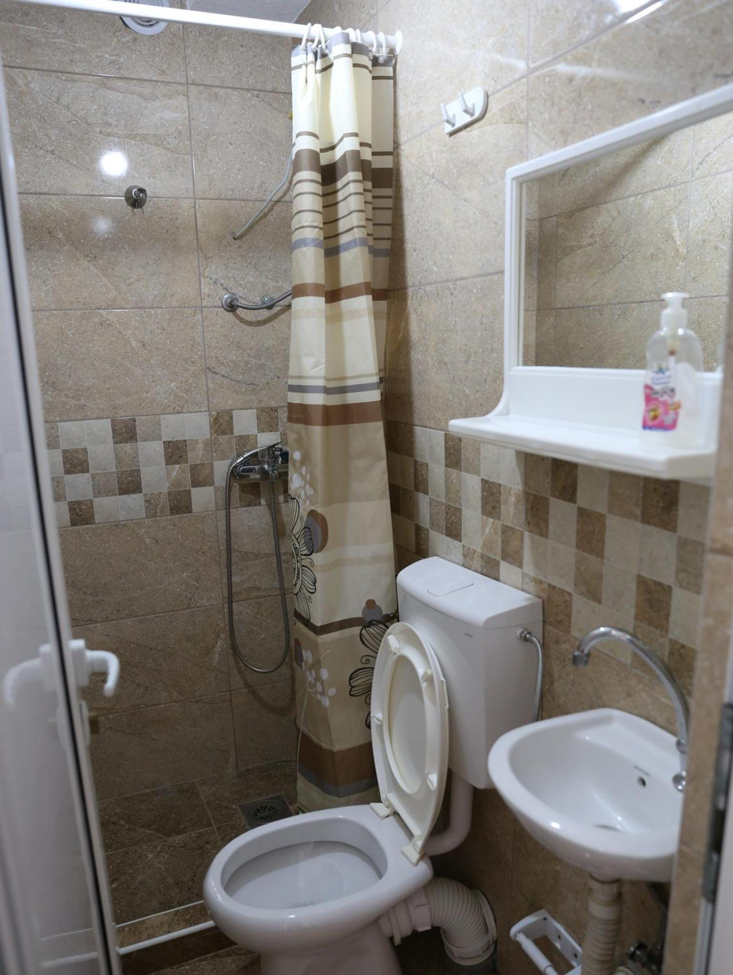 Ferienwohnung Friendly House Ulcinj Zimmer foto